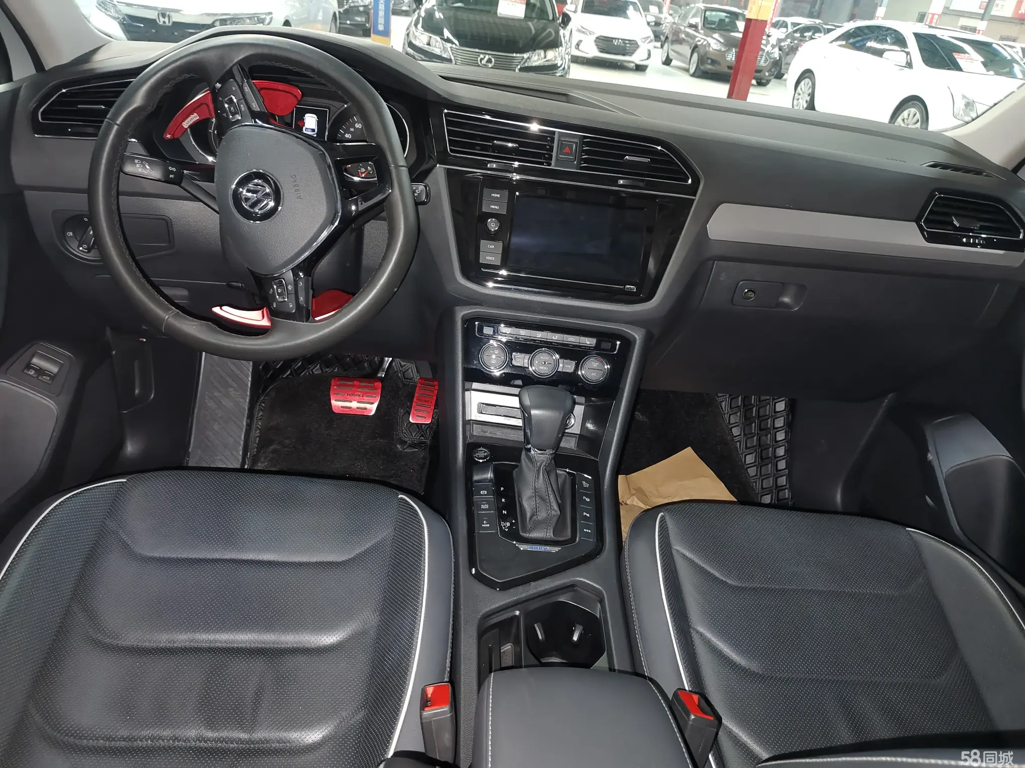 Volkswagen Tiguan L New Energy 2019 изображение автомобиля #11