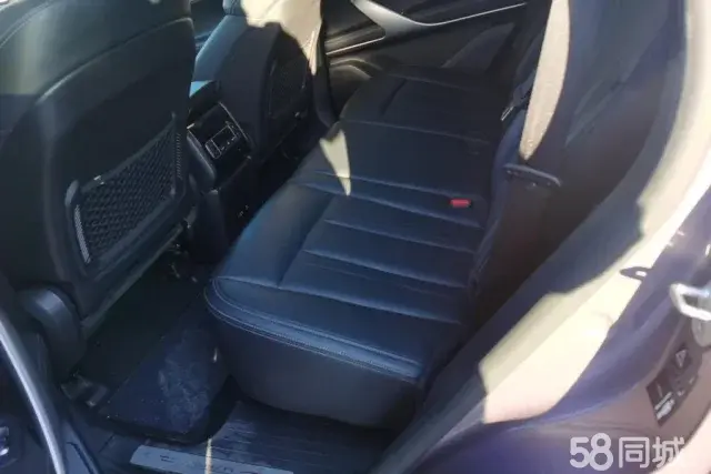 Denza X 2020 car image #11