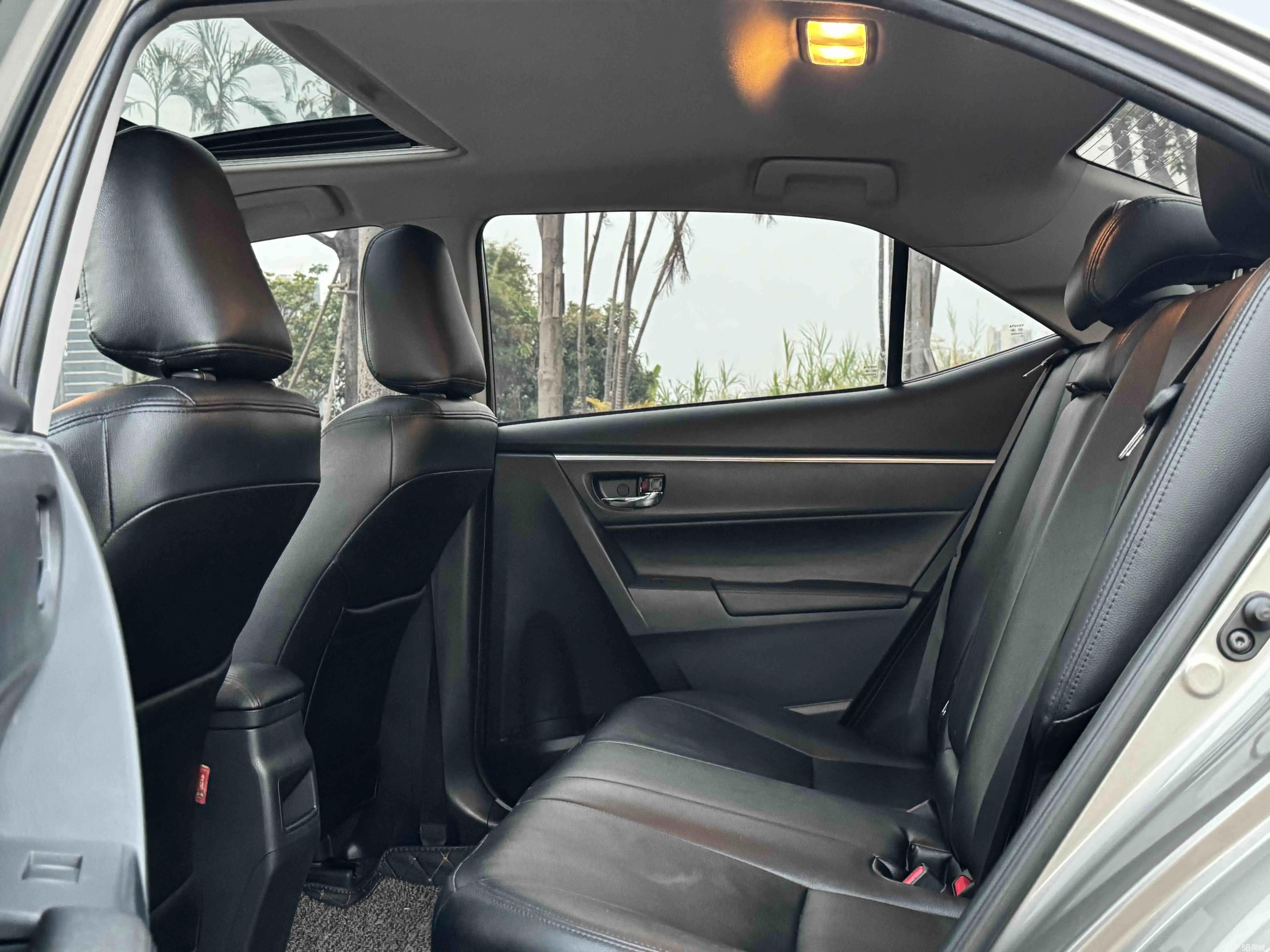 Toyota Corolla 2018 #11 Toyota Corolla 2018 car image #11
