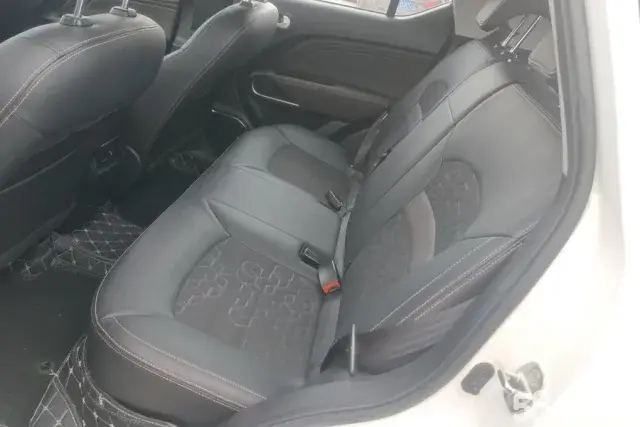 GAC Trumpchi GS3 2019 #11 GAC Trumpchi GS3 2019 car image #11