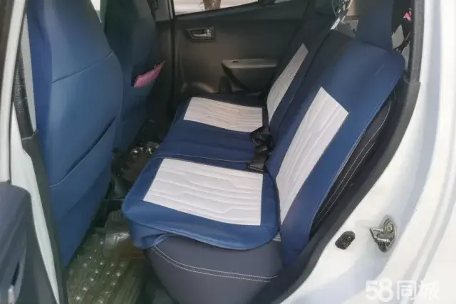 Suzuki Alto 2014 imagem de carro #11