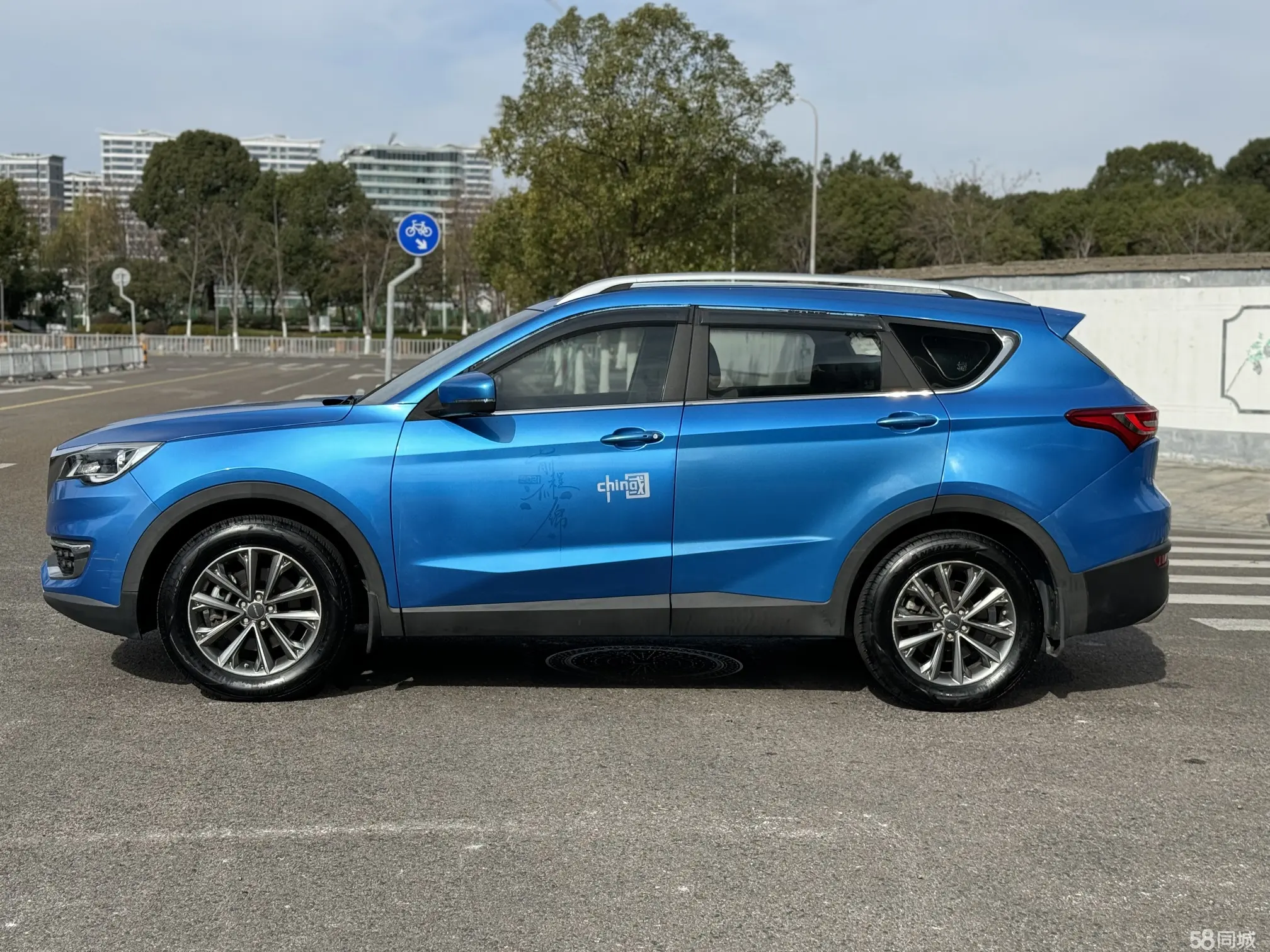 Jetour X70 2019 car image #11