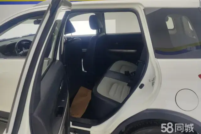 Great Wall M4 2015 car image #11