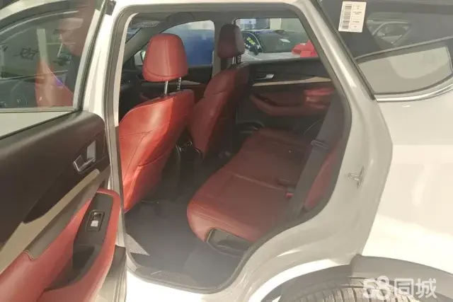 Jetour X70 2025 #11 Jetour X70 2025 car image #11