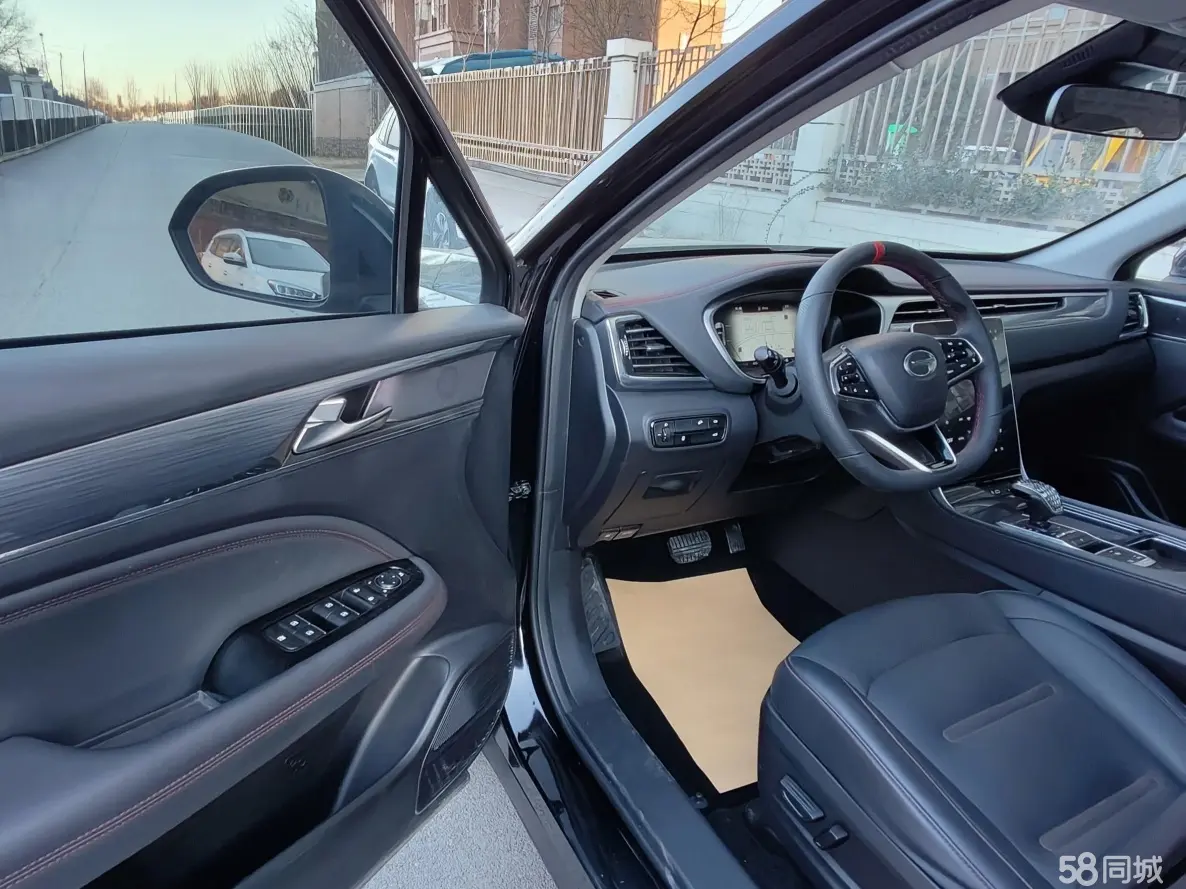 广汽传祺 传祺GS4 PLUS 2022 汽车图片 #11