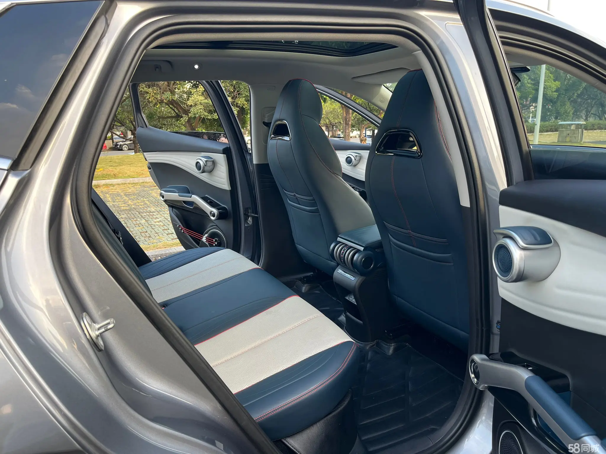 BYD Yuan Plus 2023 immagine di auto #11