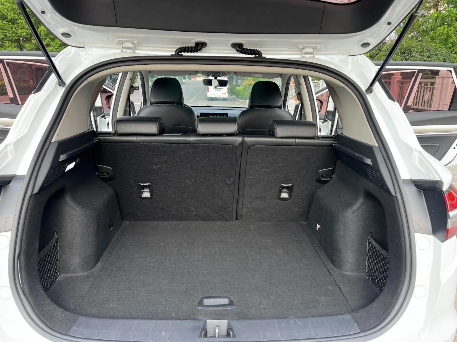 GEELY Coolray 2019 #11 GEELY Coolray 2019 car image #11