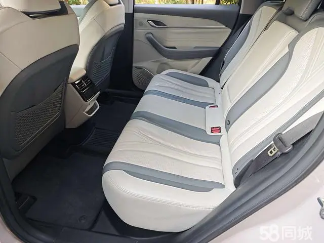 GEELY 2024 #11 GEELY 2024 car image #11