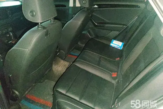 Volkswagen T-Roc 2022 car image #11