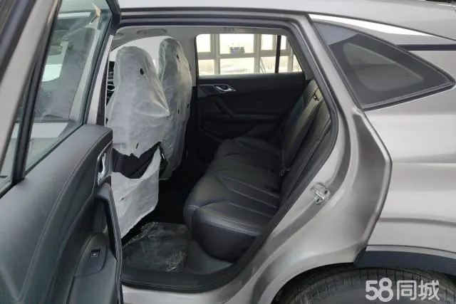 Roewe RX5 New Energy 2025 car image #11