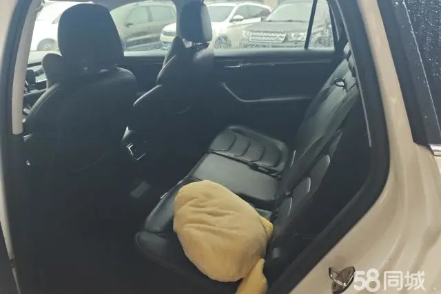 Skoda Kodiaq 2017 immagine di auto #11