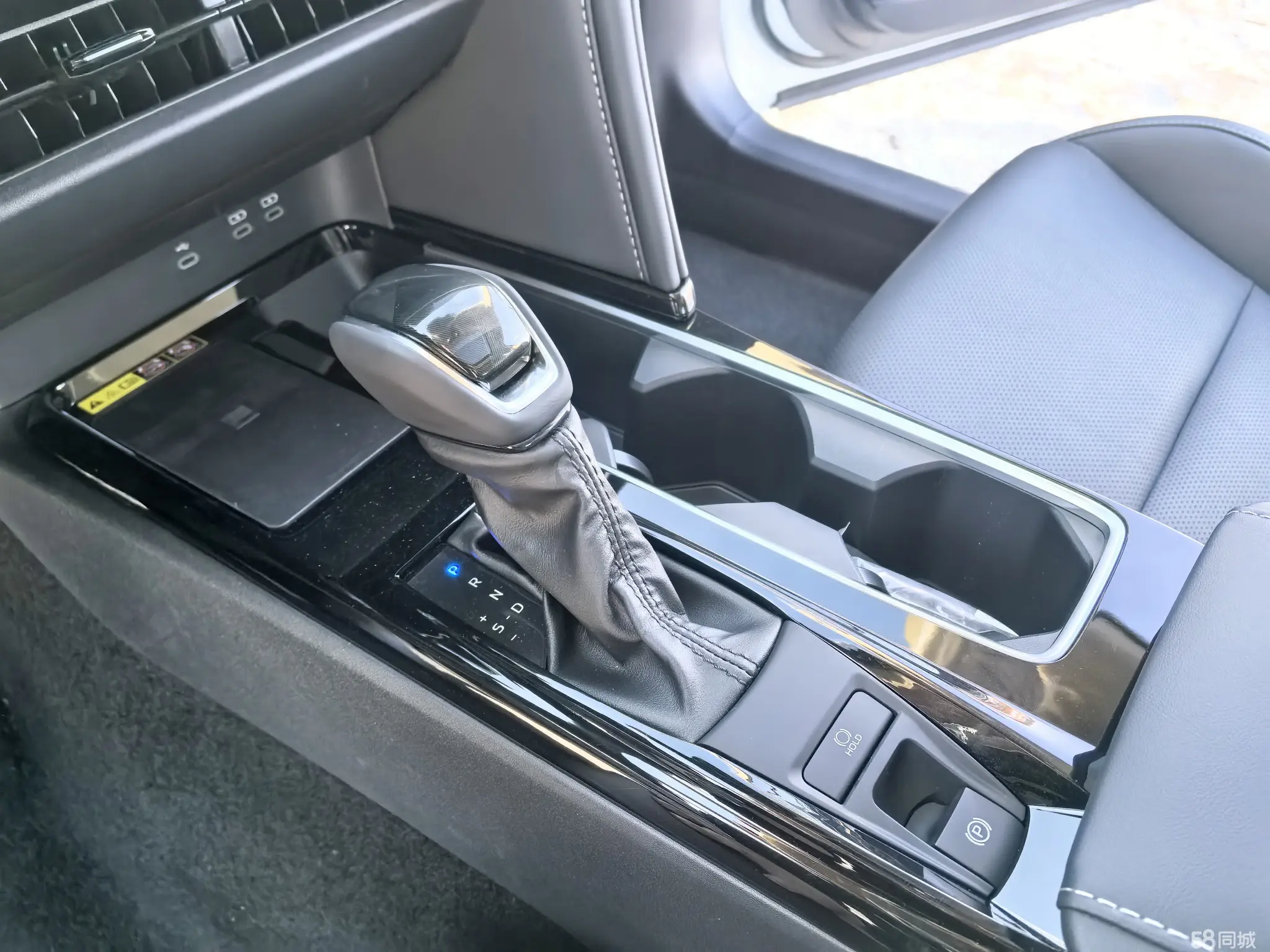 Toyota Camry 2025 #11 Toyota Camry 2025 immagine di auto #11