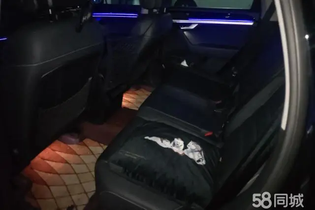 Volkswagen Touareg 2022 car image #11