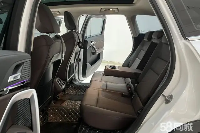 BMW X1 2024 immagine di auto #11