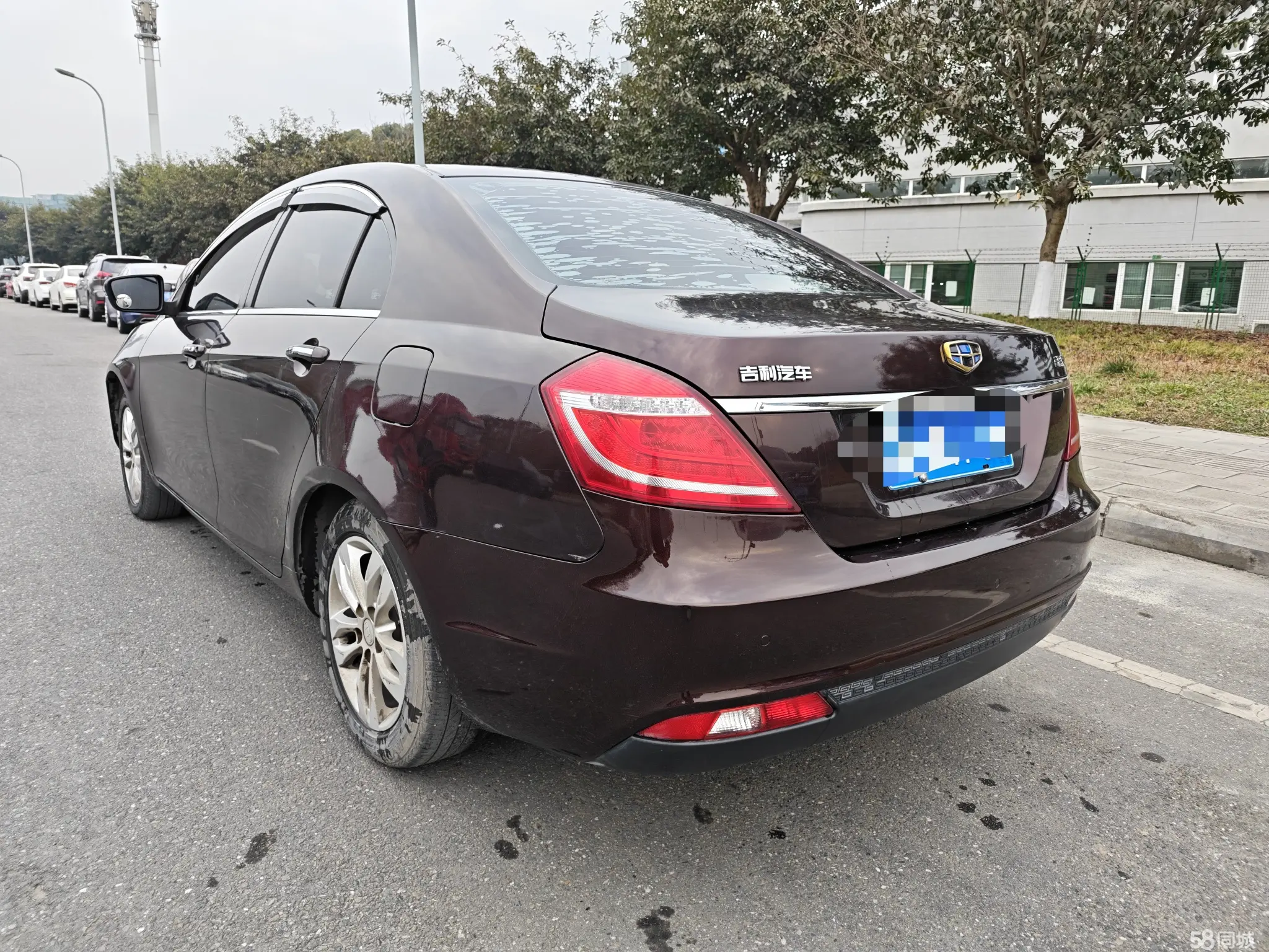 GEELY Emgrand 2016 immagine di auto #11