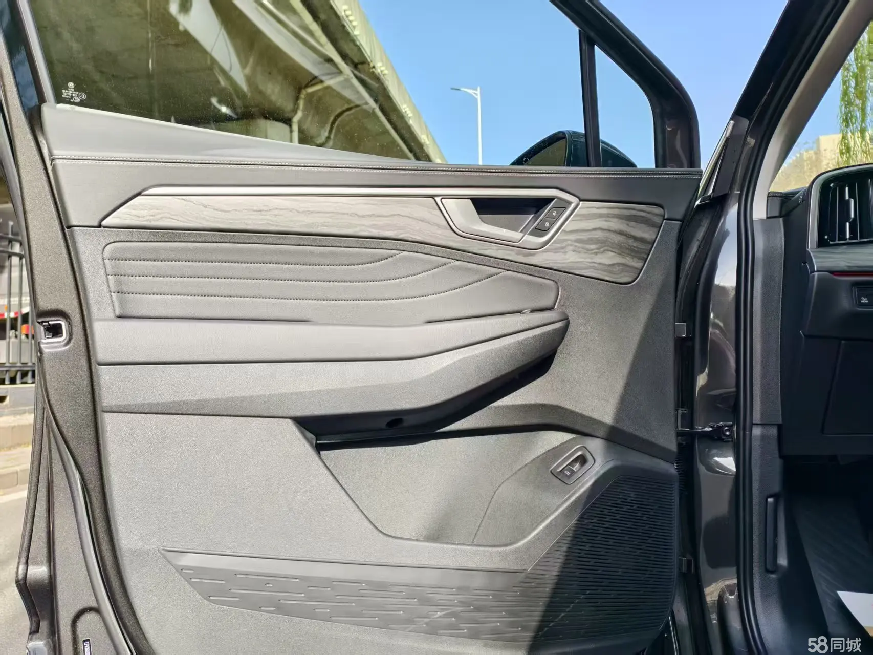 Volkswagen Talagon 2025 car image #11