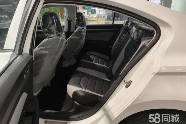 Volkswagen Bora 2025 car image #11
