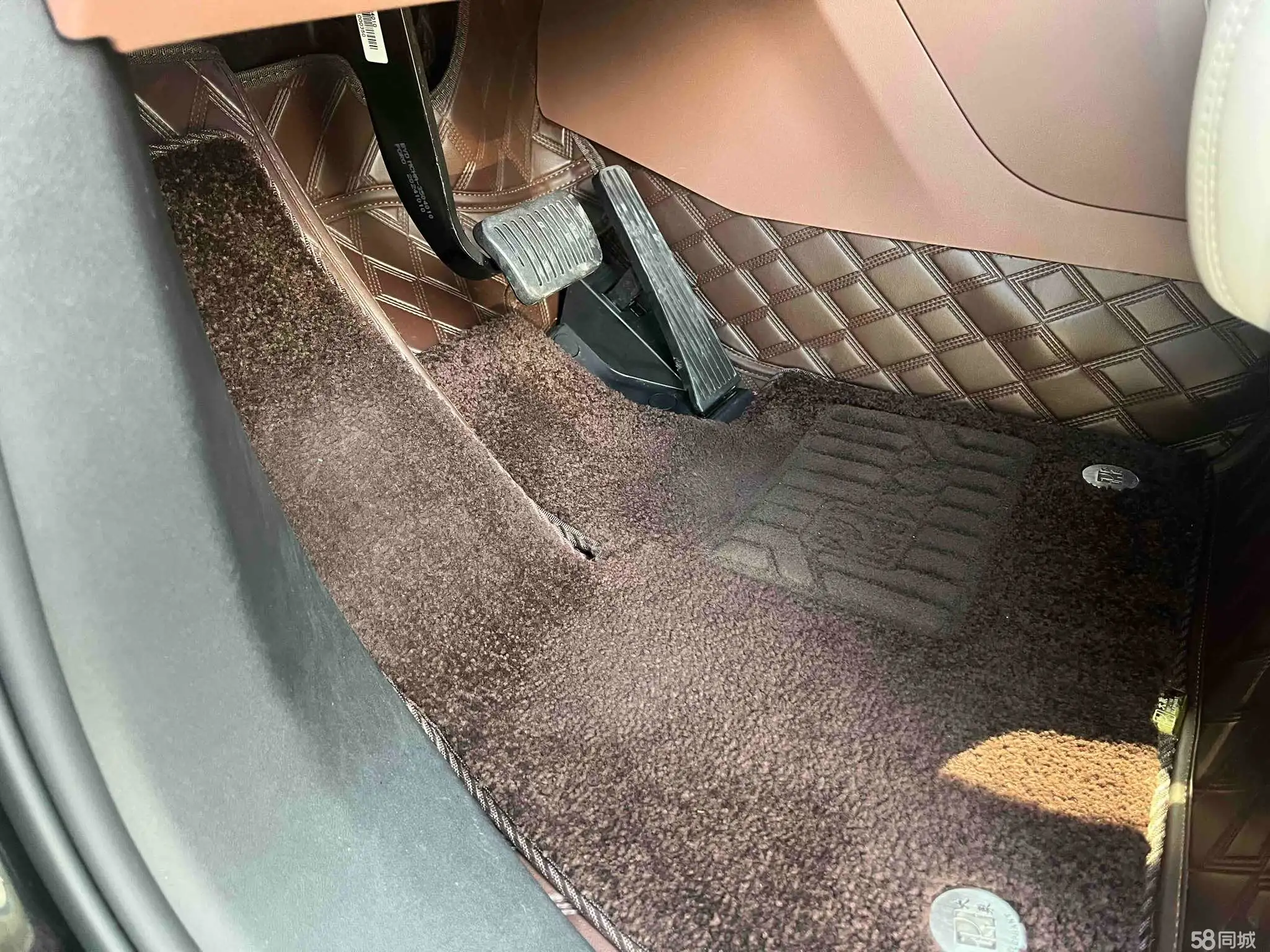 BYD Xia 2024 car image #11