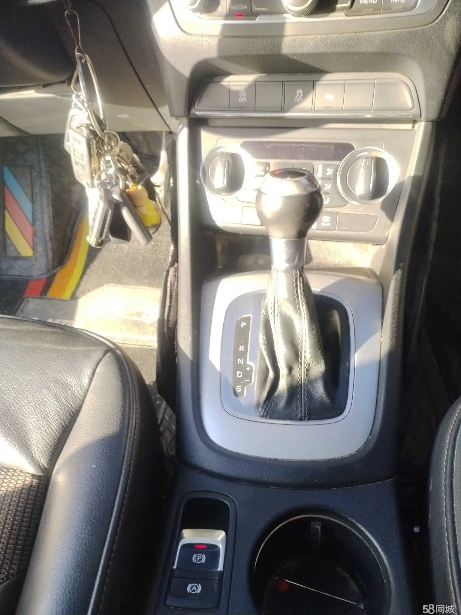 Audi Q3 2016 #11 Audi Q3 2016 car image #11