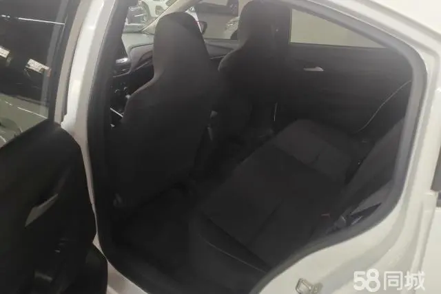 Chevrolet Cavalier 2022 car image #11