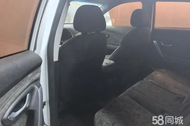 Jetour X70 2018 صورة سيارة #11