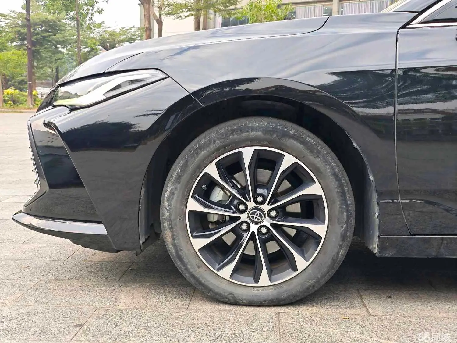 Toyota Avalon 2022 car image #11