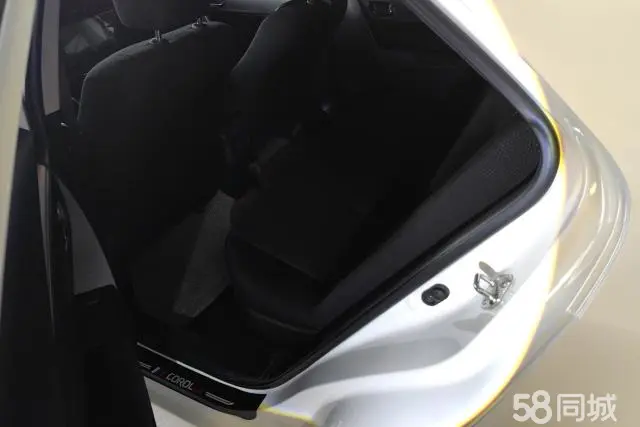 Toyota Corolla Hybird E+ 2020 car image #11