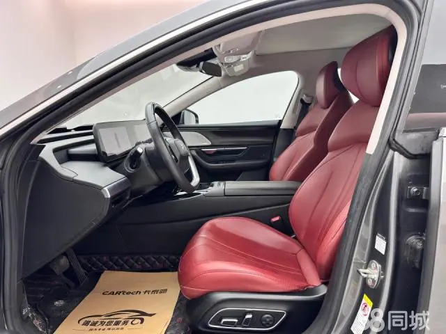 Xpeng P7 2021 صورة سيارة #11