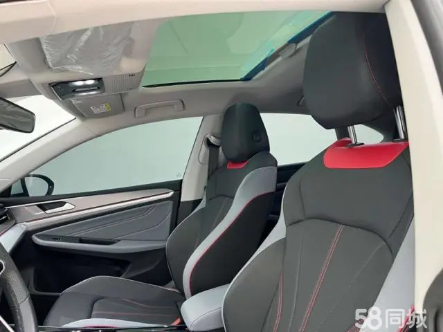 Volkswagen Lamando 2024 car image #11