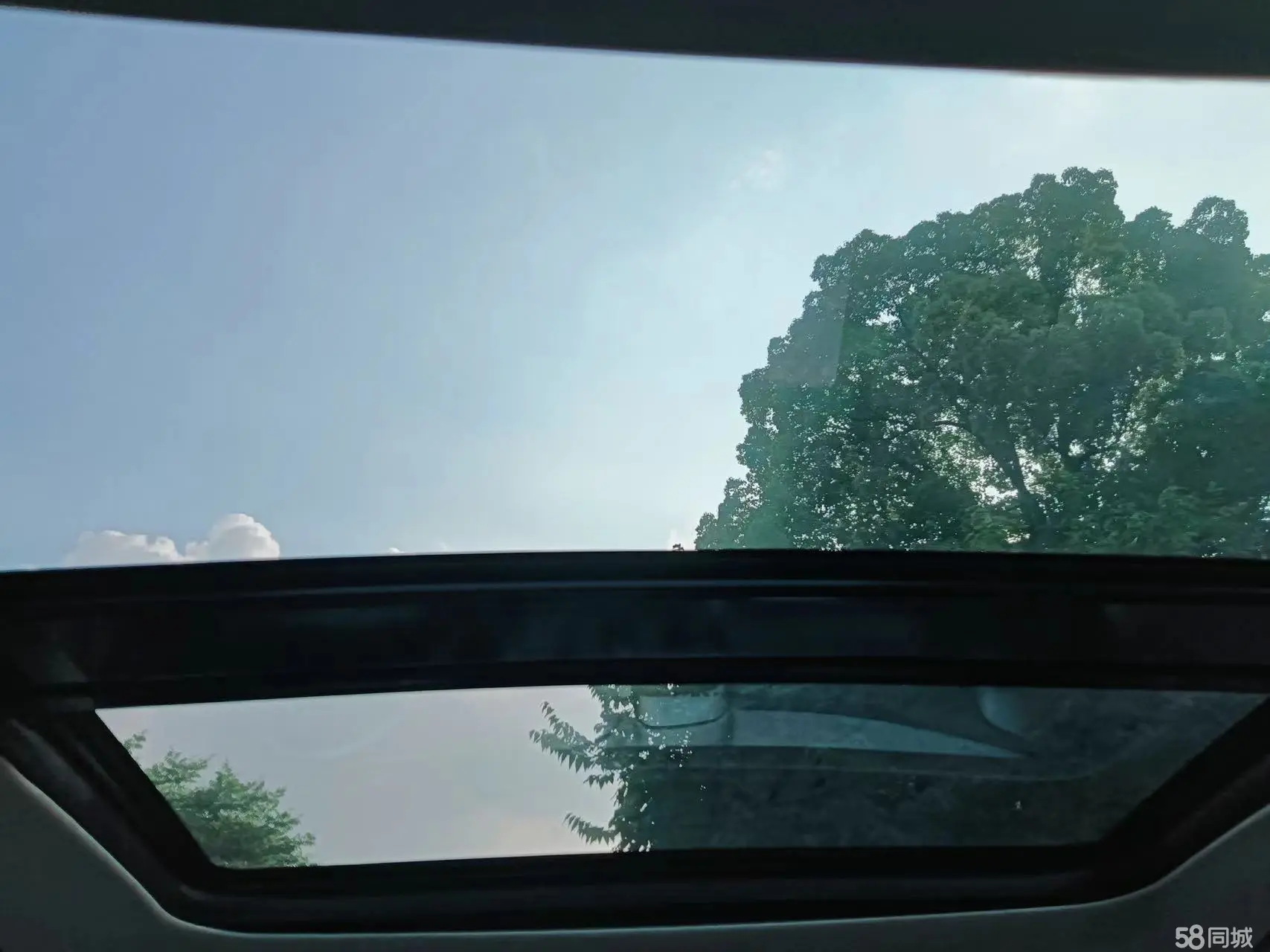 Lynk & Co 03 2019 #11 Lynk & Co 03 2019 car image #11