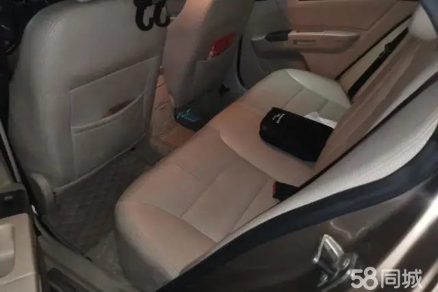 GEELY Emgrand Classic 2013 car image #11