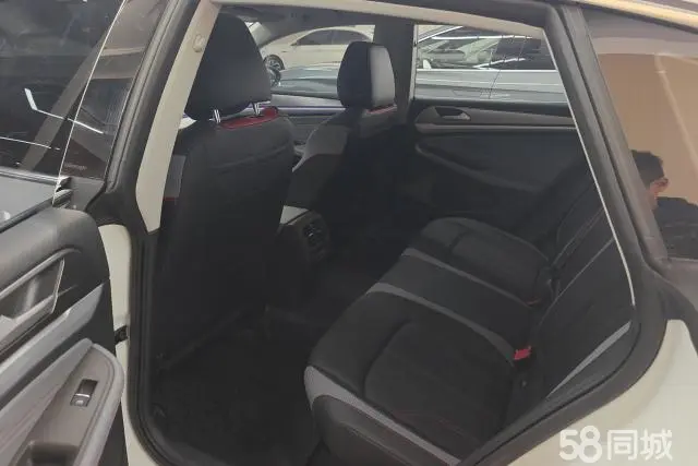 Volkswagen Lamando 2024 immagine di auto #11