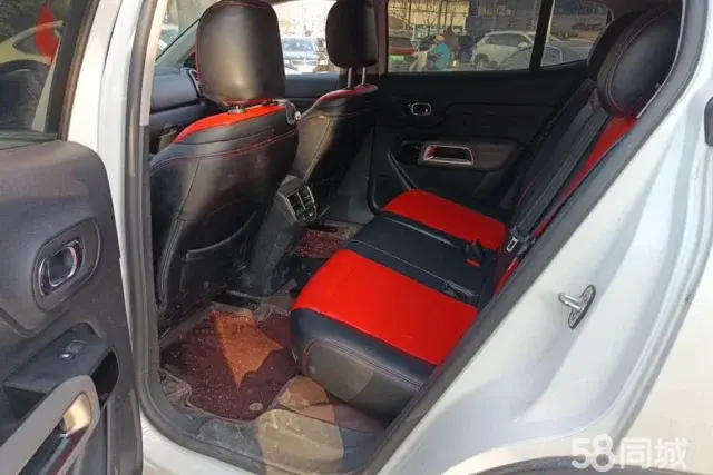 Citroen C5 X 2024 imagen de coche #11