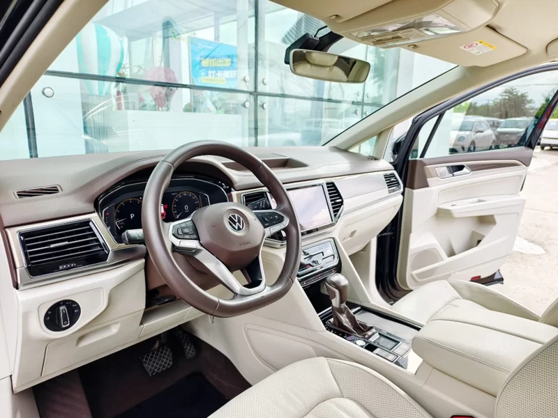 Volkswagen Viloran 2020 #11 Volkswagen Viloran 2020 car image #11