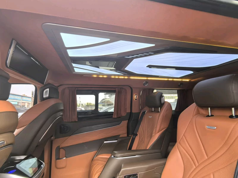 Ford Transit 2024 car image #11