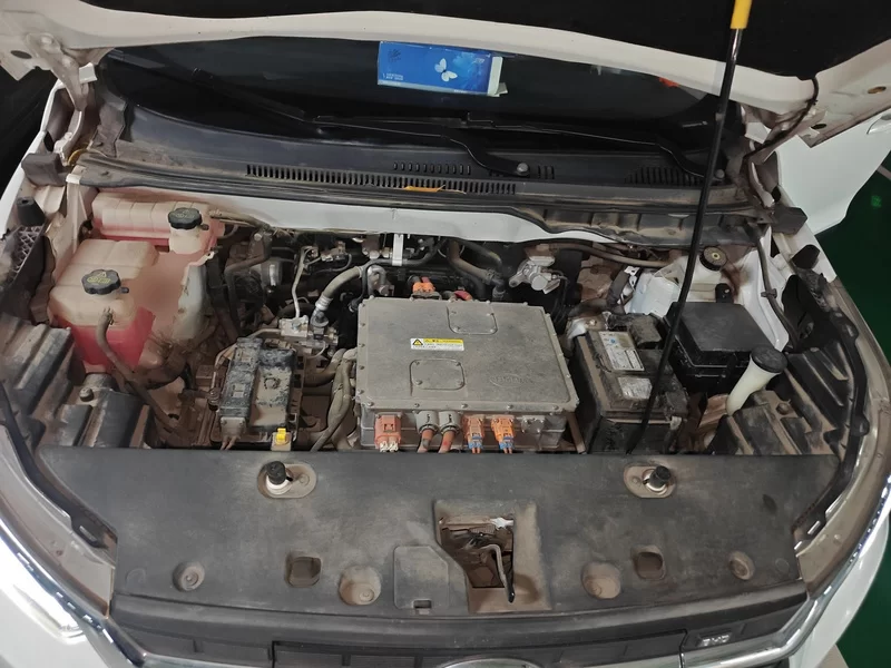 BYD Yuan New Energy 2019 #11 BYD Yuan New Energy 2019 car image #11