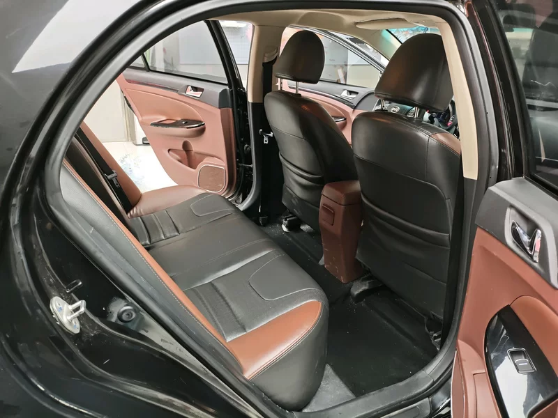 BYD SuRui 2015 car image #11