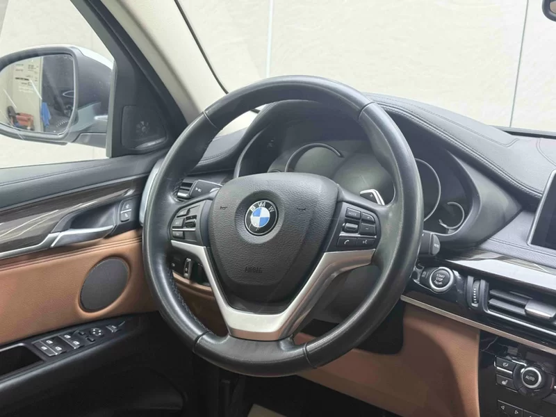 BMW X6 2015 صورة سيارة #11