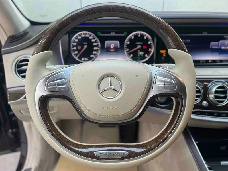 Mercedes-Benz Maybach S Class 2015 car image #11