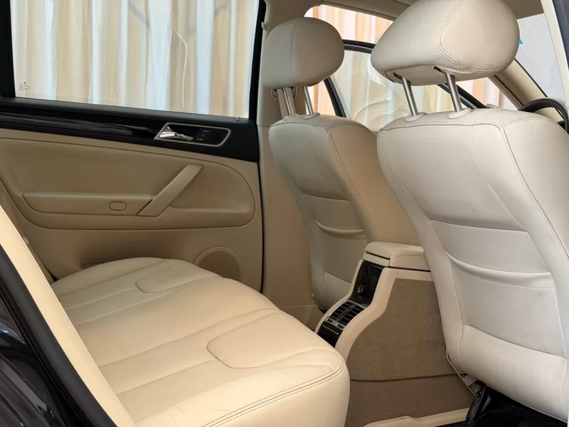 Volkswagen Passat Lingyu 2010 car image #11