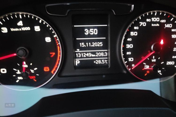 Audi Q3 2016 #14 Audi Q3 2016 car image #14