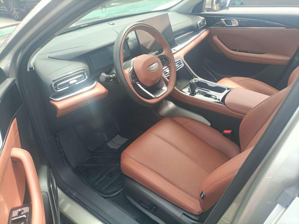 GEELY Emgrand 2025 #8 GEELY Emgrand 2025 car image #8
