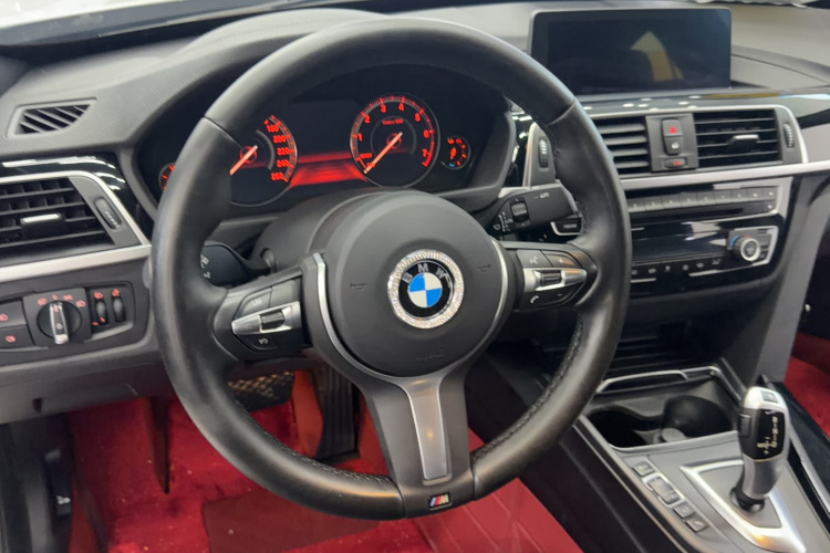 BMW 3 Series GT 2021 #16 BMW 3 Series GT 2021 car image #16