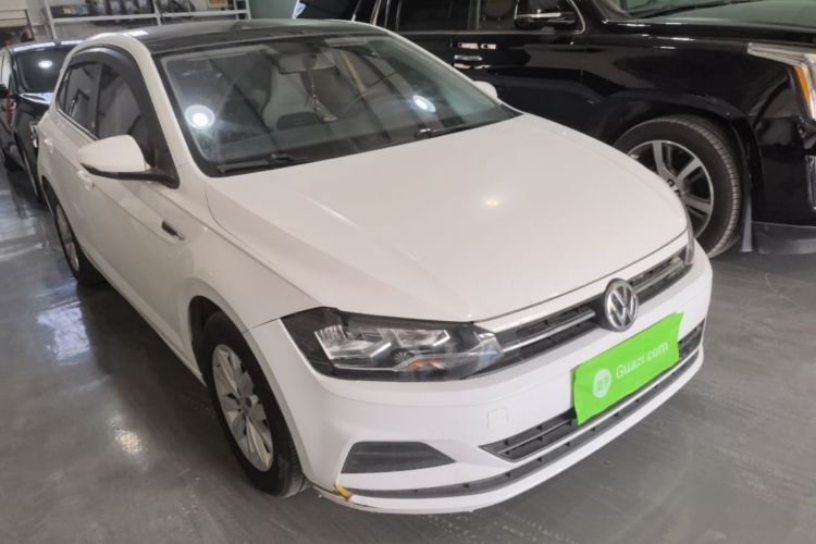 Volkswagen Polo 2019 car image #4