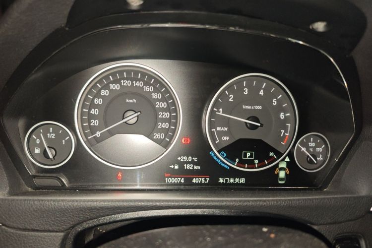 BMW 3 Series 2018 #12 BMW 3 Series 2018 car image #12