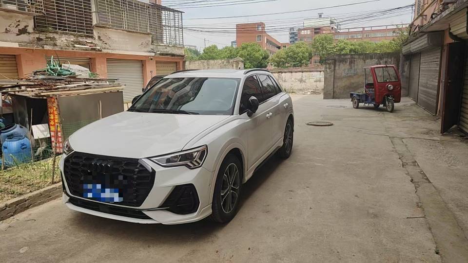 Audi Q3 2023 Audi Q3 2023 image de voiture