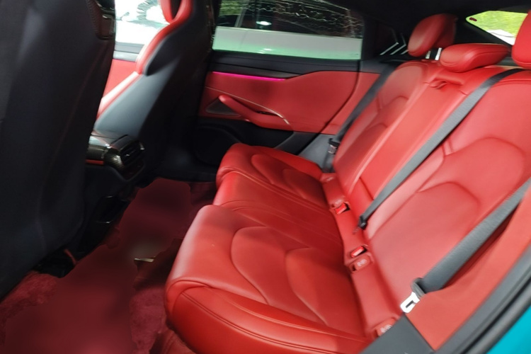 MI SU7 2024 car image #17