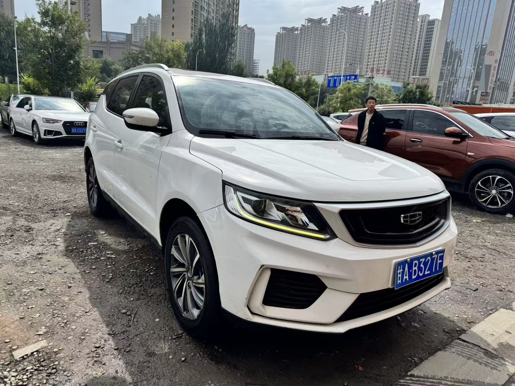 GEELY Vision X6 2021 #5 GEELY Vision X6 2021 car image #5