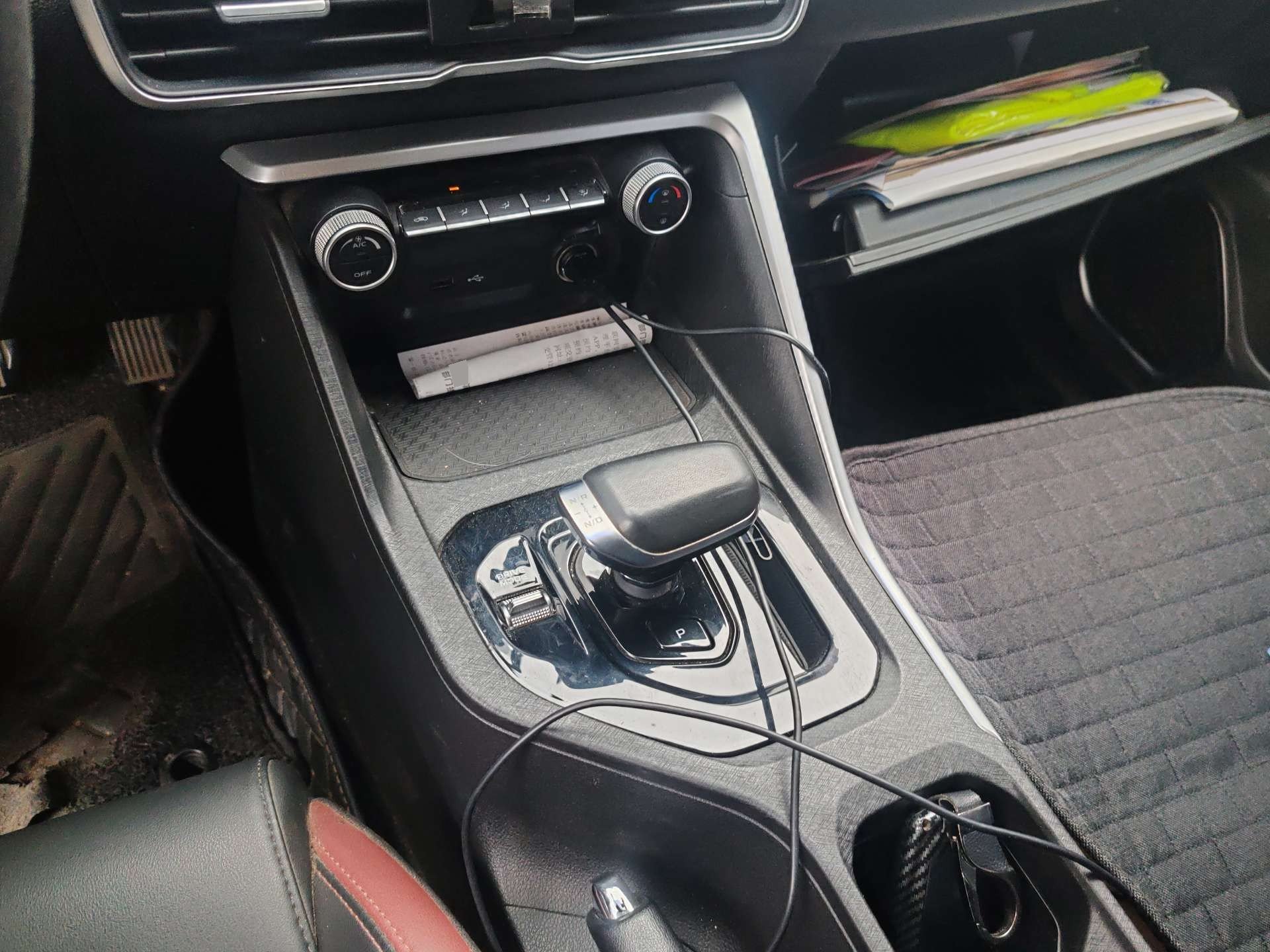 GEELY Coolray 2022 #3 GEELY Coolray 2022 imagen de coche #3