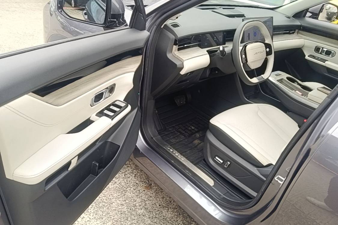 Jetour Dashing 2023 car image #12